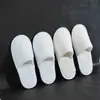 Pantuflas Desechables de Hotel Otoño e Invierno Terciopelo de Coral Engrosadas Antideslizantes Hospitalidad en el Hogar Antideslizantes Uso en Hoteles de Alta Gama y B&B