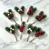 Decoraciones de Navidad, ramas de pino, agujas de pino, piñas artificiales, colgantes de frutos rojos, accesorios para manualidades, embalaje, accesorios para cajas de regalo al por mayor