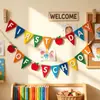Exclusivo para ventas transfronterizas: Manzanas decorativas de fieltro y pancartas de pompones coloridos para la temporada de regreso a clases en preescolar, decoraciones para el aula, dropshipping OEM
