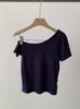 Camiseta Omalai Spicy Girl de Hombros Descubiertos con Cuello Diagonal de Manga Corta 2026 Nuevo Estilo Primavera y Verano Color Sólido Ajuste Delgado Top 6192