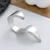 Anillos Exagerados de Moda Transfronteriza Europea y Americana para Mujer, Anillos Abiertos de Estilo Único Irregular de Lujo Ligero, Accesorios de Mano Versátiles de Estilo Callejero