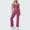 Novo conjunto de yoga feminino com blocos de cor estilo europeu e americano, alças cruzadas nas costas, justo, perna larga, adequado para esportes, corrida e fitness