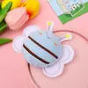 Broche de Abelha de Pelúcia Desenho Animado Boneca Acolchoada Boneca Boneca Bolsa de Boneca Joias Penduradas Roupas Acolchoadas DIY Acessórios para Animais de Estimação Acessórios