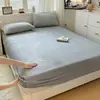 Juego de sábanas y fundas de almohada de terciopelo de leche, color sólido, grueso y de alto peso, tres piezas, liso y simple, juego de dos piezas para estudiantes, suave y acogedor