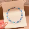 Pulsera con Cierre de Flor de Circonita Chapada en Oro Real de 18k Sentido del Diseño Pulsera de Nicho Lujo Ligero Sensación de Alta Gama Pulsera Retro