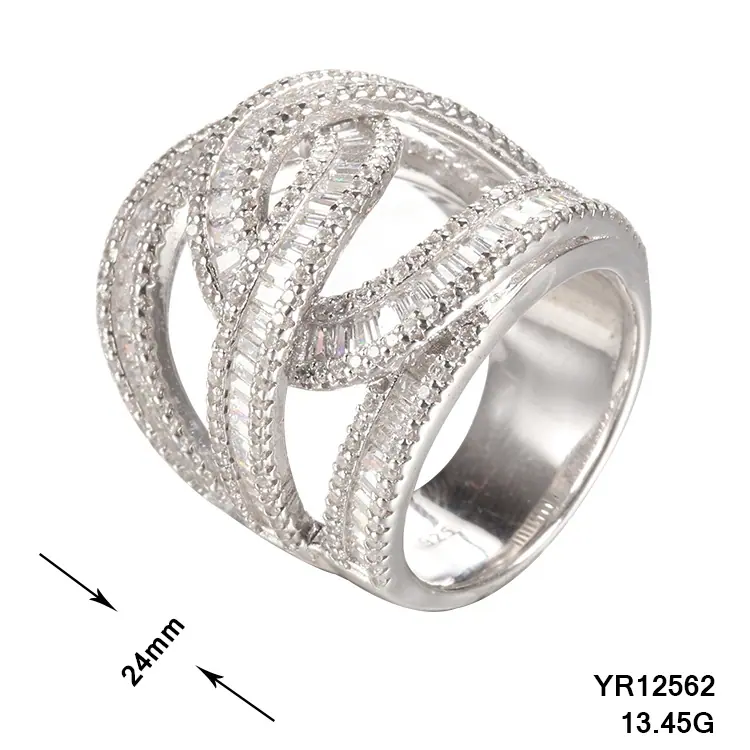YR12562