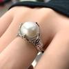 Anillo de Plata Esterlina s925 Barroco Perla Grande para Mujer Nuevo Anillo de Diseño Nicho para Dedo Índice Sentido de Lujo Ligero de Alta Gama