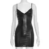 D25Ds543 Moda Inverno Feminina Europeia e Americana Nova Cor Lisa Sem Mangas Retalhos Estampagem a Quente Alça Ajustável Vestido Curto Justo