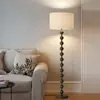 Lámpara de pie para sala de estar estilo francés de mediados de siglo, Lámpara de mesa de pie de alta gama con atmósfera estilo Wabi-Sabi retro americano para dormitorio junto a la cama
