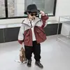 Chaqueta para Niños Ropa de Otoño Cortavientos con Capucha Infantil Temporada Primavera Otoño 2026 Nuevo Estilo Otoño Elegante para Bebé Niño Gabardina con Bloques de Color