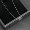 Colar Banhado a Ouro 14K em Prata Esterlina S925, Duas Flores Pequenas, Simples e Elegante, Corrente de Clavícula Versátil para o Dia a Dia, Colar de Flor Feminino