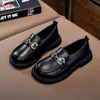 Zapatos de Cuero Pequeños para Niñas Zapatos de Princesa para Niños Estilo Británico Zapatos Individuales Negros 2024 Primavera Nuevos Zapatos de Suela Blanda para Estudiantes
