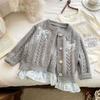 Conjunto de Roupa Outono Estilo Coreano para Bebê Menina 25 Novo Fofo Cardigã Suéter Cinza Tricotado Saia Xadrez com Botões Coloridos Conjunto de Duas Peças