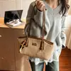 Bolsa Tote de Axila para Mulheres, Bolsa de Pelúcia de Grande Capacidade para Outono e Inverno, Bolsa para o Trabalho e Deslocamento, Bolsa de Ombro Versátil em Camurça