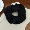 Nuevo Estilo Otoño e Invierno Scrunchie de Punto Hueco, Goma de Pelo Versátil Retro, Cuerda para Cola de Caballo, Accesorio de Pelo de Alta Gama para Mujer
