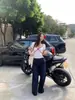 Camiseta Blanca de Manga Corta con Escote en V y Hombro con Lazo para Mujer Verano Nicho Chic Ajustada Adelgazante Versátil Spice Girl Tops