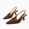 Zapatos de Tacón Alto Elegantes de Punta Fina con Tira Única de Lujo Ligero Otoño Tejido de Terciopelo Color Sólido Elegantes para el Trabajo Zapatos de Tacón Único para Mujer Venta al por Mayor