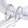 Anillo de Pareja Anillo de Zirconia Diamante Mobius, Ajustable, Lujo Ligero, Sensación de Alta Gama, Réplica de Anillo de Boda para Hombres y Mujeres