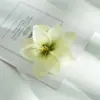 N 8cm Cabeza de Flor de Lirio Artificial Pequeña DIY Tela de Seda Flor Falsa Hecha a Mano Accesorios para el Cabello Accesorios para Ropa Decoración Floral para el Hogar