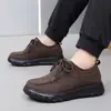 Nuevos Zapatos de Algodón Cómodos Antideslizantes Forrados de Felpa para Invierno Versátiles Cómodos Suela Blanda Dropshipping Transfronterizo Slip-On Botas de Nieve Zapatos para Hombre