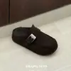 Meias-chinelos Birkenstock Fechadas com Solado Grosso Estilo Coreano para Mulheres, Novos Slip-Ons Versáteis Casuais Outono/Inverno, Chinelos Peludos