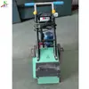 Rastrillo de plástico de mano, Pala para rastrillar renovación de pisos, Procesador autopropulsado para renovación de canchas de baloncesto