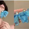 Brincos de Flor de Chiffon com Atmosfera Super Feérica para Mulheres, Brincos Elegantes, Requintados e Delicados, Brincos Estilo Festa, Nova Tendência