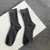 Calcetines Altos Holgados Rayados con Tira de Letras Retro Rojo Gris Ankora Estilo Universitario Moda Calcetines de Puntos al por Mayor
