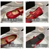 Zapatos de pezuña de cerdo estilo francés con separación de dedos, modelo de verano 2026 para mujer, de suela blanda, corte bajo, planos tipo Mary Jane para combinar con faldas