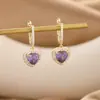 Brincos Elegantes com Zircônia Microincrustada Estilo 2022 para Mulheres, Brincos de Coração Pêssego de Alta Qualidade, Brincos de Luxo Acessível Estilo Europeu e Americano Exquisitos