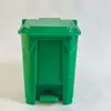 Bote de basura de pedal de gran capacidad, hecho de plástico, adecuado para uso doméstico y clasificación de residuos, adecuado para cocina y sala de estar