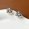 Fornecimento Transfronteiriço Brincos Geométricos Espirais de Metal Temperamento Fashionable Pequeno Piercing na Orelha Brincos de Alta Qualidade Atacado e Varejo