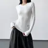 Design Clássico Manga Longa Top Interno Feminino Slim Justo Camiseta Base Outono e Inverno 2025 Nova Camiseta com Ombro Direito