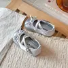 Zapatos de suela blanda para niños, zapatos de princesa para bebé, zapatos para bebé estilo Mary Jane, zapatos de piel, rosa, primavera y otoño, plateados para niñas