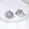 Simulación de suministro en vivo Moussaint Diamante Princesa Diamante Cuadrado Anillo en vivo Diamante completo Micro engastado Arete Colgante Collar clavícula