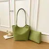 Bolso de Hombro Grande Transfronterizo con Textura de Tejido Bajo el Brazo para Mujer Estilo Nuevo Otoño 2026 Moda Hombro Único Viaje Diario Bolso para Madre e Hijo