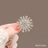 Elegante Broche de Estrella de Seis Puntas para Mujer, Ramillete de Alta Gama, Pin Antiexposición Moderno y Único, Accesorio Sencillo para Chaqueta de Traje