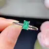 Anel pequeno de esmeralda fresca prata 925 esmeralda incrustada anel de vida feminino atacado 4*6mm uma geração