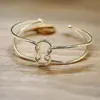 Nuevo Pulsera Abierta de Nudo Doble Anillo, Pulsera Versátil Simple de Nudo de Moda, Joyería Metálica de Lujo Ligero de Gama Alta para Mujeres