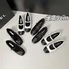 Zapatos Mary Jane Cuadrados Acolchados de Flor de Camelia que Aumentan la Altura 5 cm para Mujer, Nuevos Zapatos de Correa Única Color-Bloque Estilo Francés 2025