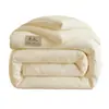 Colcha de fibra de soja, colcha de inverno, enchimento de colcha de algodão, colcha fresca para primavera, outono, verão, colcha de ar condicionado, adequada para camas de solteiro e casal de dormitórios, uso estudantil, uso em todas as estações