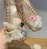 Sapatos de Gelatina Coreanos Super Fada com Decorações de Flores, Sapatos de Cristal Fashion e Únicos com Fivelas 3D, Acessórios DIY para Tamancos Femininos