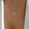 Collares de Corazón al por Mayor, Joyería Versátil Transfronteriza Europea y Americana, Cadena de Clavícula de Aleación Multicapa con Incrustaciones de Diamantes Huecos Estilo Ins