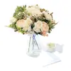 Amazon y AliExpress suministran peonías artificiales, hortensias, rosas y ranúnculos en pequeños manojos para decoraciones de bodas al por mayor