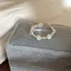 Exquisito Anillo de Encaje con Piedra Ojo de Gato, Realza el Blanco, Nicho, Estilo de Alta Gama, Anillo Ajustable para Dedo Índice para Mujeres