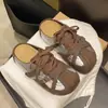 Diseño de Nicho Zapatos Birkenstock Suela Gruesa Punta Cerrada Medias Pantuflas Calzado de Exterior para Mujer 2026 Nuevo Otoño Sin Talón Perezoso Zapatos de Entrenamiento Alemanes