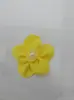 Comercio electrónico transfronterizo superventas conjunto de cinco piezas top de cuentas pegatina pinza para el pelo bolso de mano tela para vestido accesorios de flores cierres para ropa