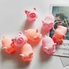 Empujar pequeños regalos al por mayor empujar pequeños adornos de regalo brillan por menos de un dólar escanear código actividades de drenaje pequeños premios
