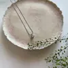 ¡Exquisito! Cadena mini invisible para clavícula de circonita, un collar de circonita, simple, lujo ligero, de alta gama, cadena de cuello elegante