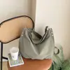 Bolso grande de color liso, estilo relajado y casual para mujer, nuevo modelo 2026, bolso de hombro de alta apariencia, bolsa de mano casual para el día a día